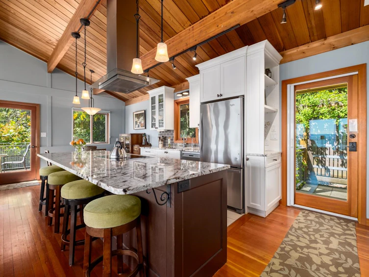 1475 Webb Road, Bowen Island, BC, V0N 1G1 - 12