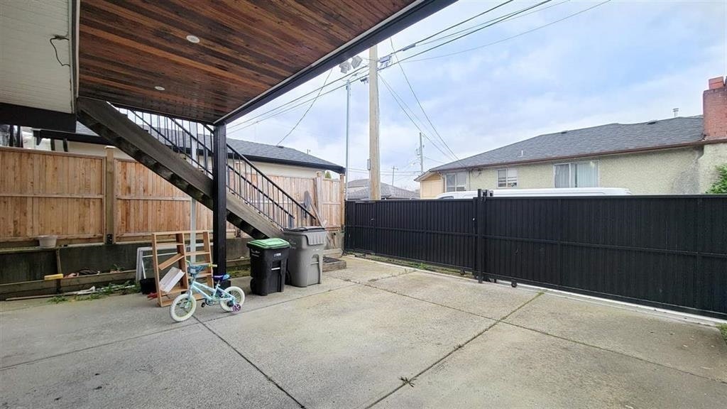 7480 Main Street, Vancouver, BC, V5X 3J8 - 21