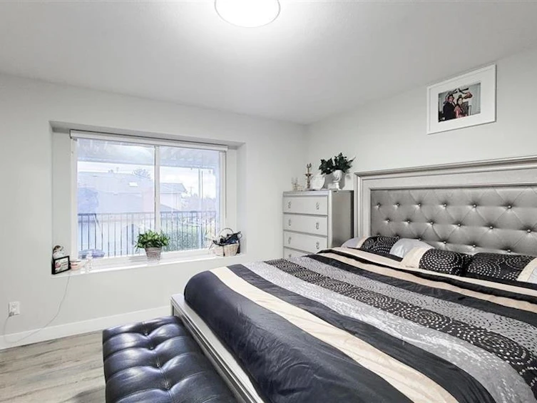 7480 Main Street, Vancouver, BC, V5X 3J8 - 12