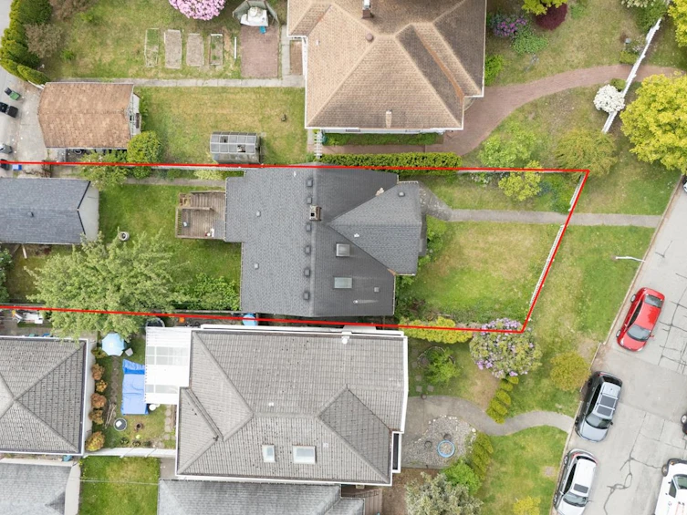 922 Park Drive, Vancouver, BC, V6P 2J4 - 4