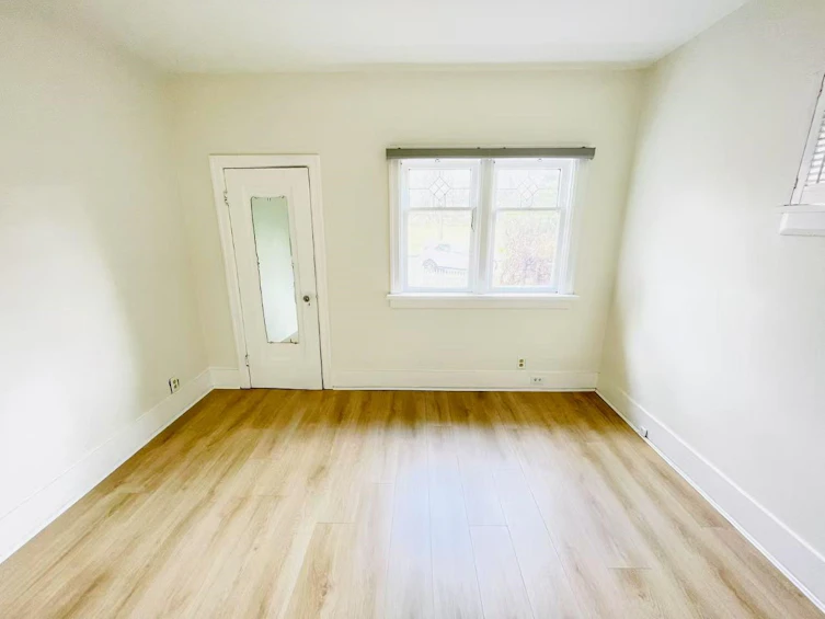 922 Park Drive, Vancouver, BC, V6P 2J4 - 14
