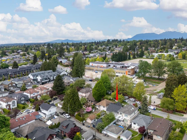 922 Park Drive, Vancouver, BC, V6P 2J4 - 5