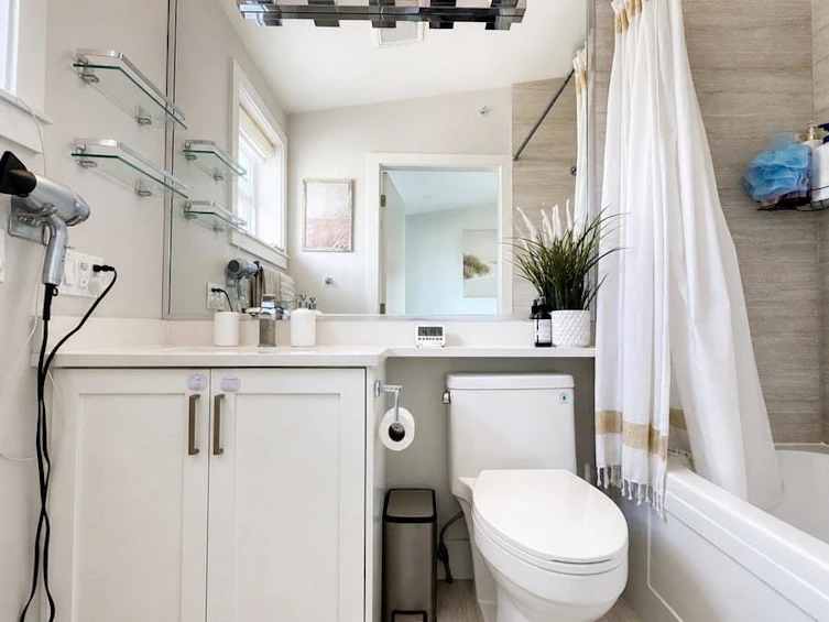 201-2759 Horley Street, Vancouver, BC, V5R 4R7 - 17