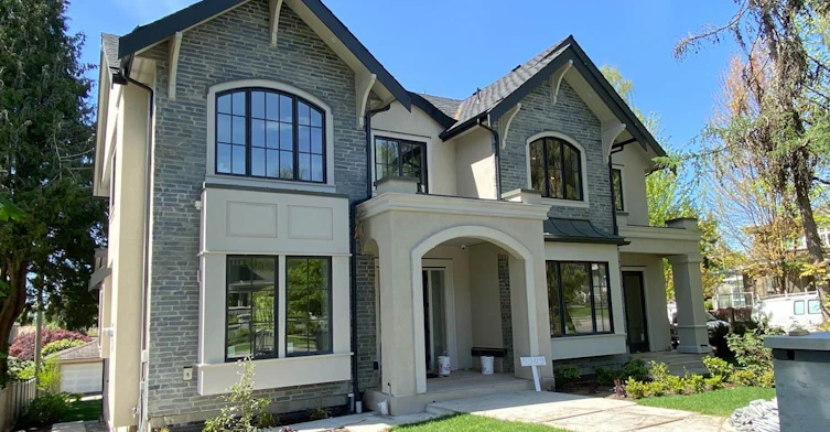 Upper-1368 W 43rd Avenue, Vancouver, BC, V6M 3A3
