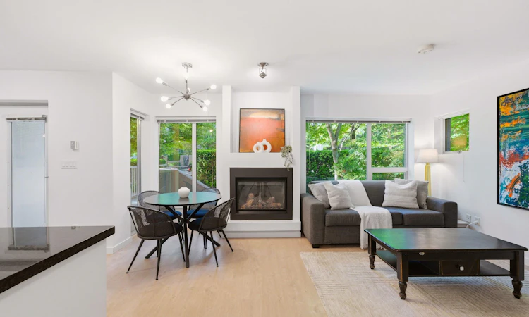 TH1-1288 Chesterfield Avenue