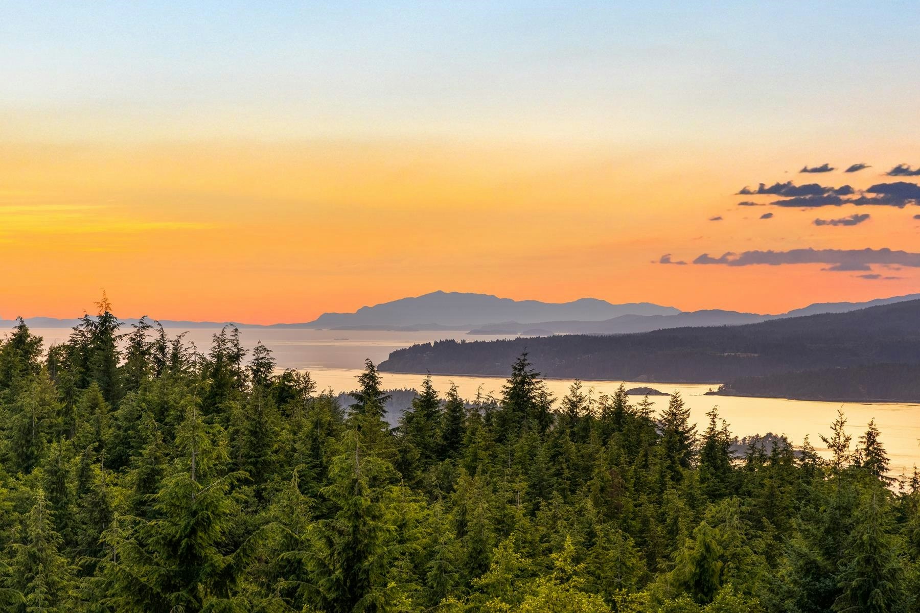 1301 Sunset Road, Bowen Island, BC, V0N 1G2