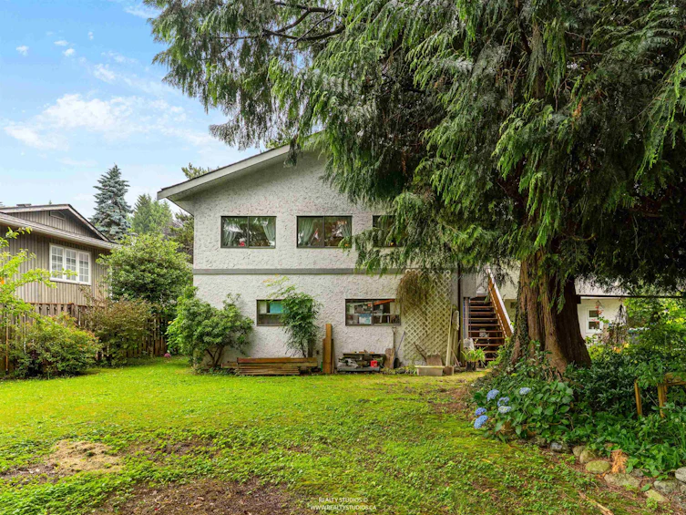 2599 Masefield Road, North Vancouver, BC, V7K 1Z8 - 29