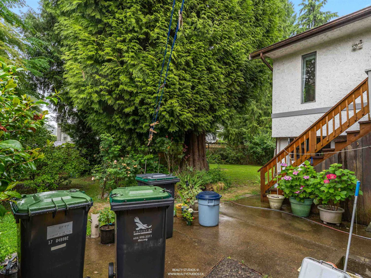 2599 Masefield Road, North Vancouver, BC, V7K 1Z8 - 13