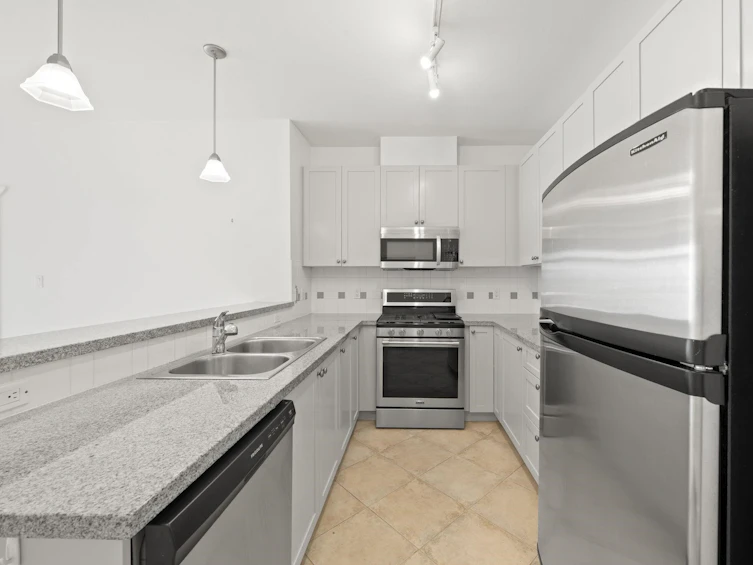 206-4211 Bayview Street, Richmond, BC, V7E 6T6 - 7