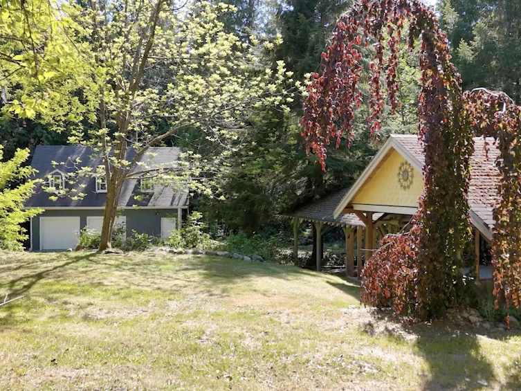 1397 Tanager Place, Roberts Creek, BC, V0N 2W1 - 32