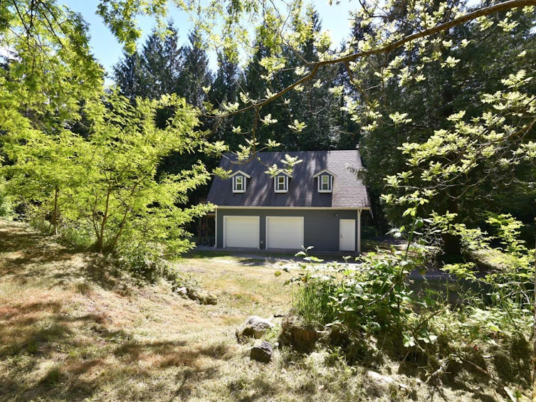 1397 Tanager Place, Roberts Creek, BC, V0N 2W1 - 35