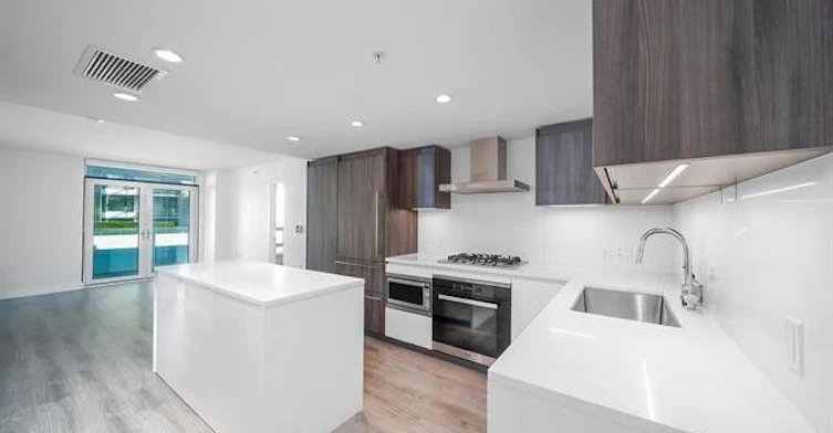 41X, 6328 No. 3 Road, Richmond, BC, V6Y 0L6 - 2