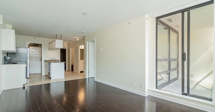 809-933 Hornby Street, Vancouver, BC, V6Z 3G4