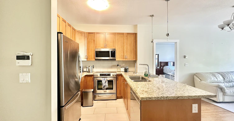 212-5788 Birney Avenue, Vancouver, BC, V6S 0A2 - 3