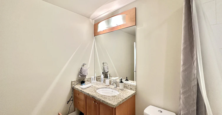 212-5788 Birney Avenue, Vancouver, BC, V6S 0A2 - 9