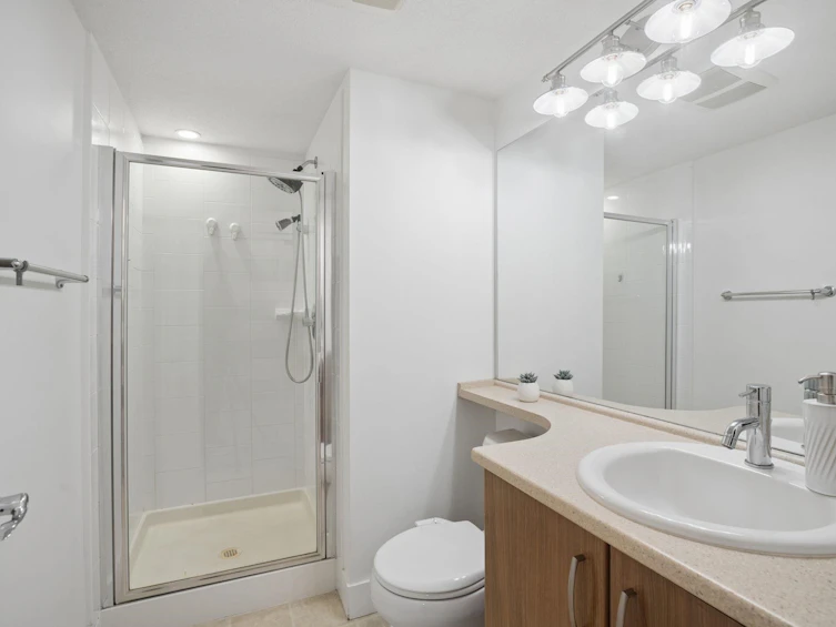 202-3082 Dayanee Springs Boulevard, Coquitlam, BC, V3E 0A3 - 18