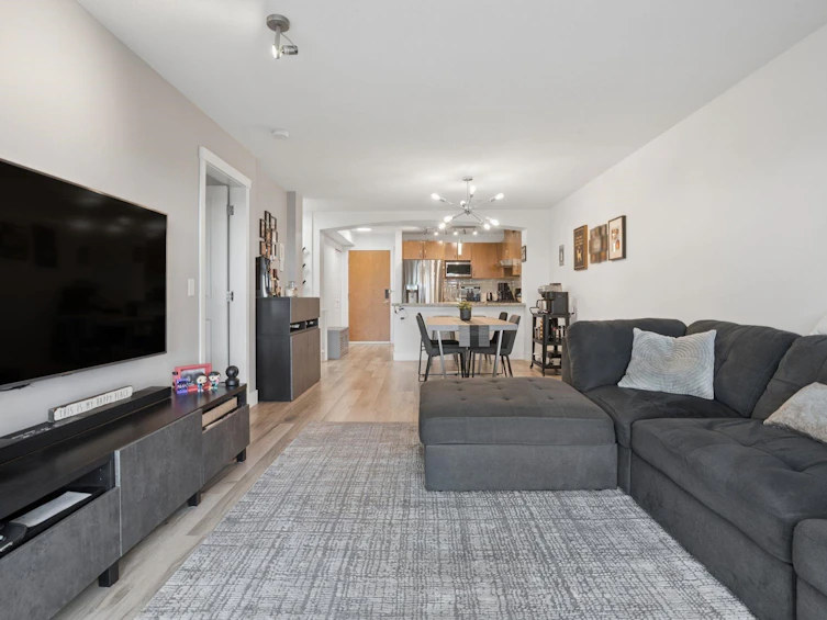 202-3082 Dayanee Springs Boulevard, Coquitlam, BC, V3E 0A3 - 4