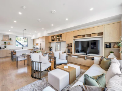 19755 75b Avenue - 2