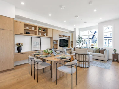19755 75b Avenue - 5