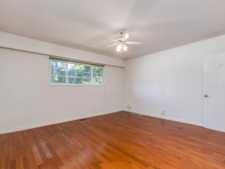 760 Grover Avenue, Coquitlam, BC, V3J 3C8 - 11