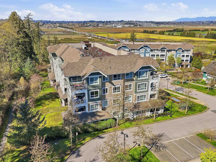 410-16388 64 Avenue, Surrey, BC, V3S 6X6 - 2