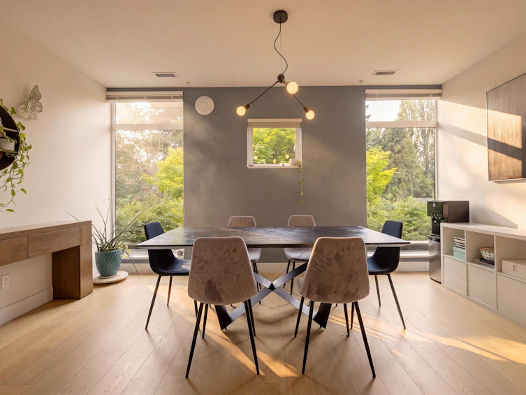 2975 Wall Street, Vancouver, BC, V5K 0A6