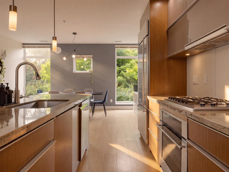 2975 Wall Street, Vancouver, BC, V5K 0A6 - 15