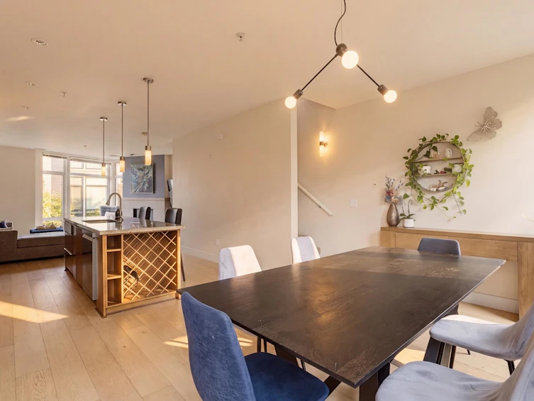 2975 Wall Street, Vancouver, BC, V5K 0A6 - 20