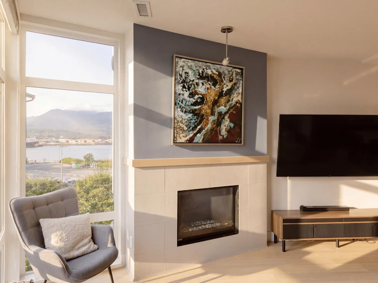 2975 Wall Street, Vancouver, BC, V5K 0A6 - 9