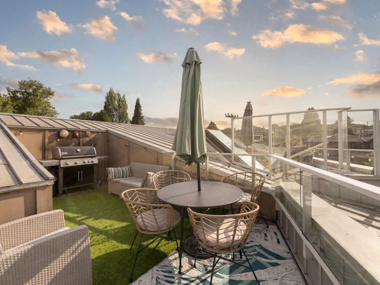 2975 Wall Street, Vancouver, BC, V5K 0A6 - 30