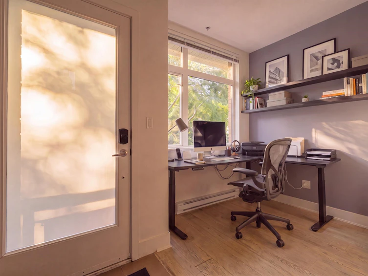 2975 Wall Street, Vancouver, BC, V5K 0A6 - 7