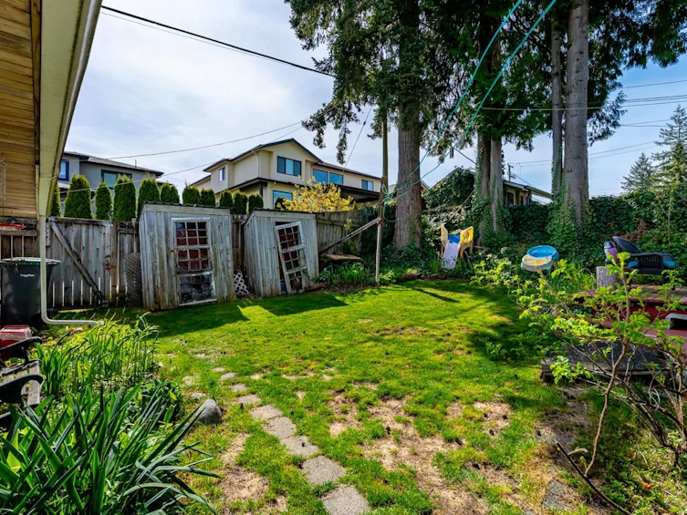 1052 Como Lake Avenue, Coquitlam, BC, V3J 3N8 - 23