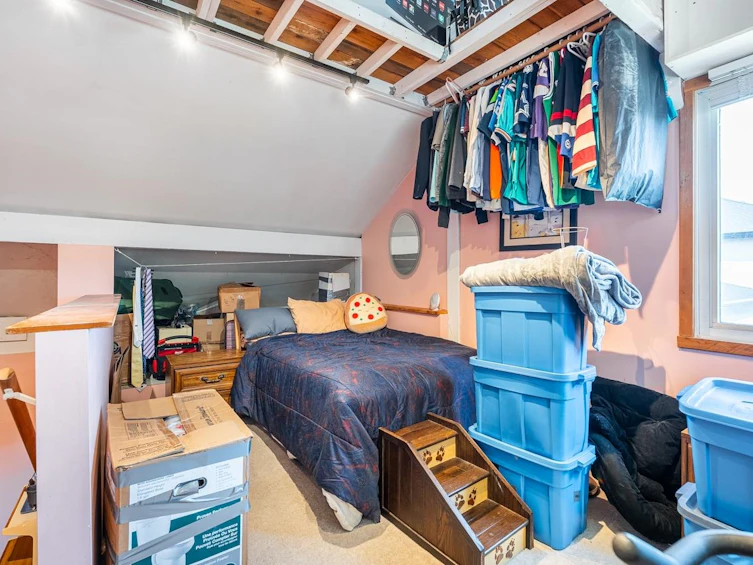 1052 Como Lake Avenue, Coquitlam, BC, V3J 3N8 - 19