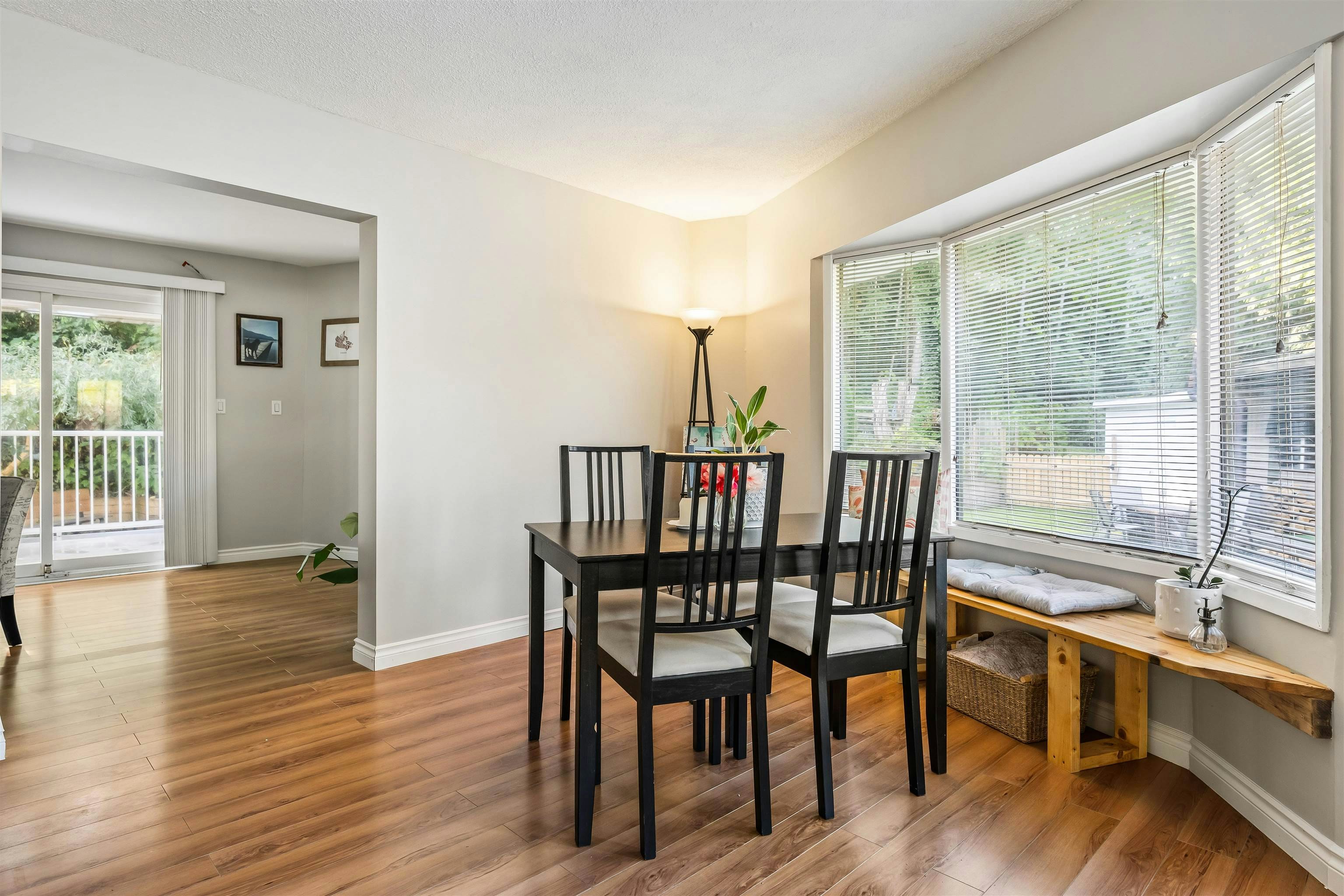 45942 Sleepy Hollow Road, Cultus Lake, BC, V2R 5A8 - 11