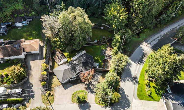 45942 Sleepy Hollow Road