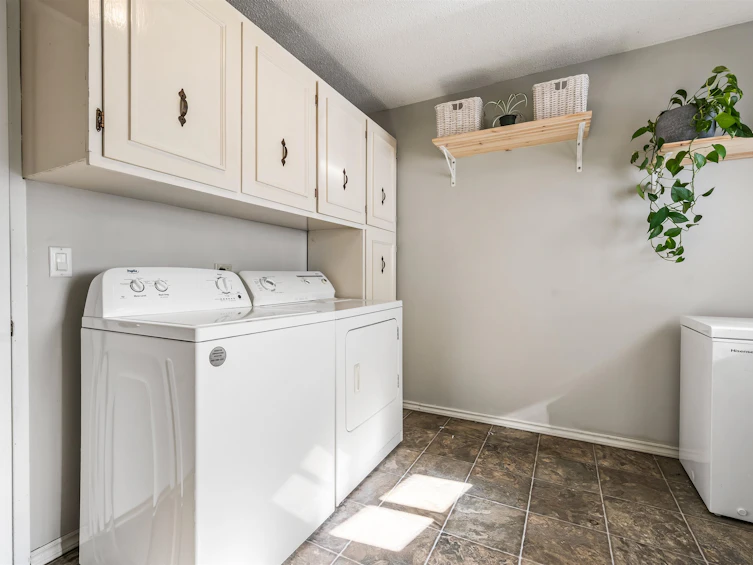 45942 Sleepy Hollow Road, Cultus Lake, BC, V2R 5A8 - 23