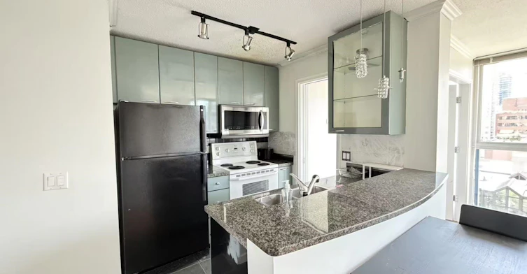 1068 Hornby Street, Vancouver, BC, V6Z 2Y7 - 10