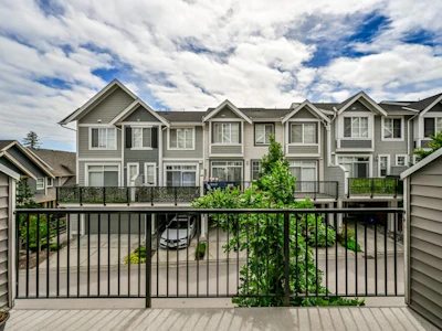 3-7169 208a Street - 2