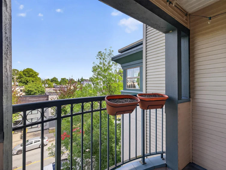 401-688 E 16th Avenue, Vancouver, BC, V5T 2V4 - 8