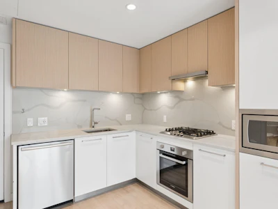903-567 Clarke Road - 3
