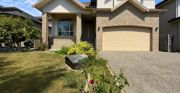 15773 82a Avenue, Surrey, BC, V4N 0R6 - 2