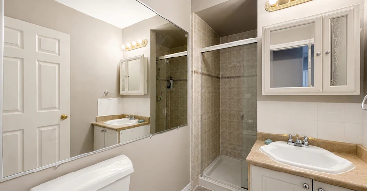 15773 82a Avenue, Surrey, BC, V4N 0R6 - 12