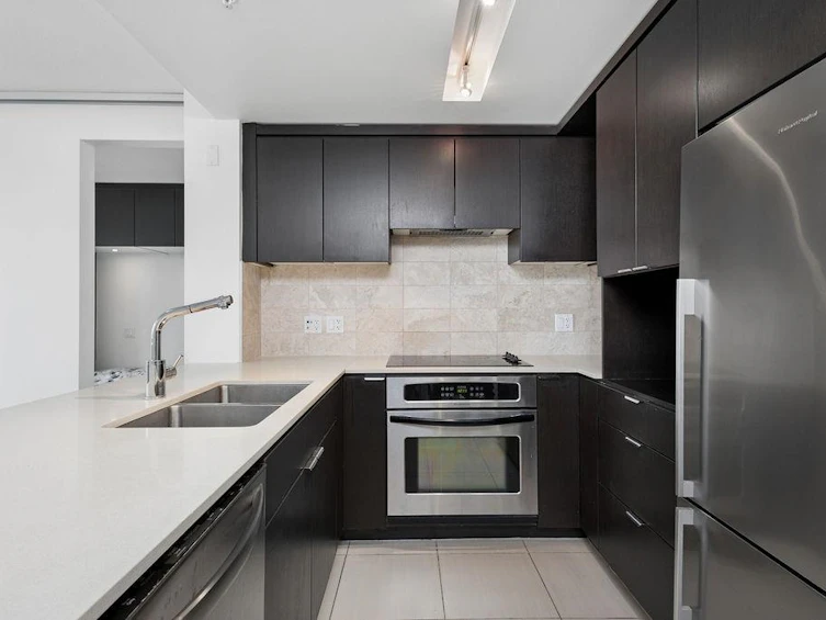 1208-1320 Chesterfield Avenue, North Vancouver, BC, V7M 0A6 - 6