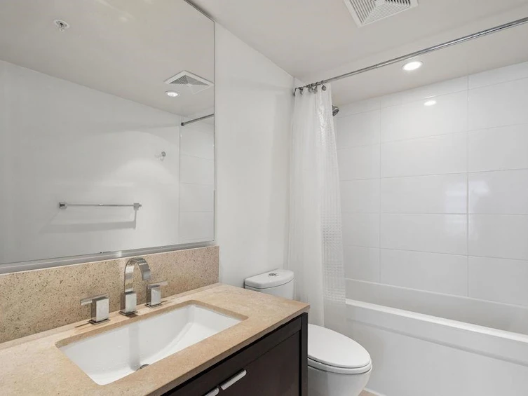 1208-1320 Chesterfield Avenue, North Vancouver, BC, V7M 0A6 - 11