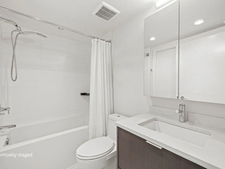 1038 Park Drive, Vancouver, BC, V6P 0H9 - 17