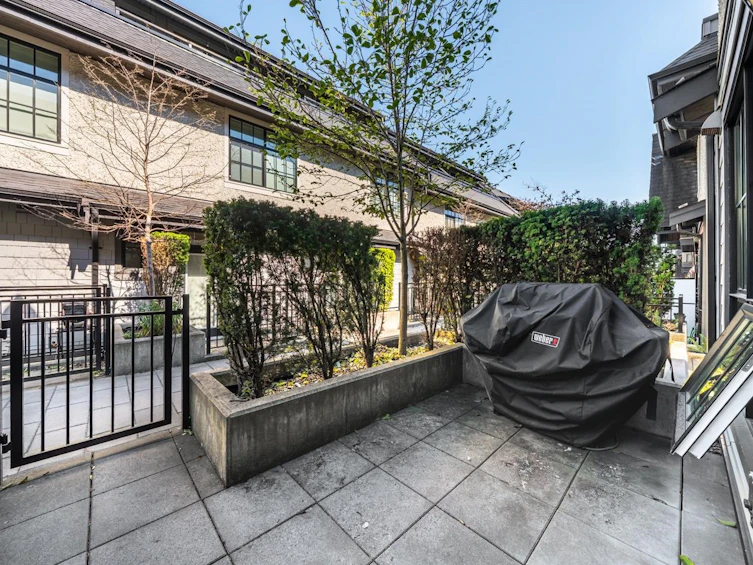 1038 Park Drive, Vancouver, BC, V6P 0H9 - 6