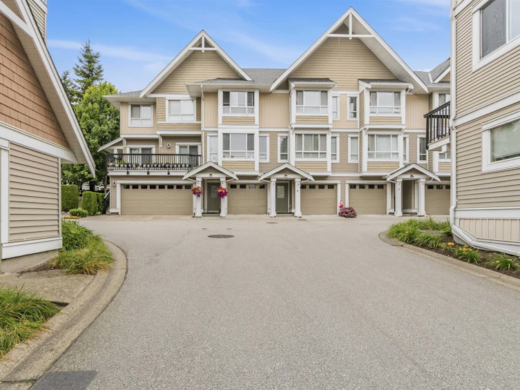 17-20159 68 Avenue, Langley, BC, V2Y 3H9