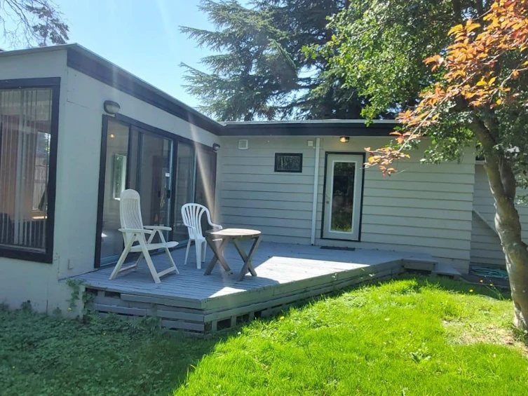5111 Blundell Road, Richmond, BC, V7C 1H3 - 3