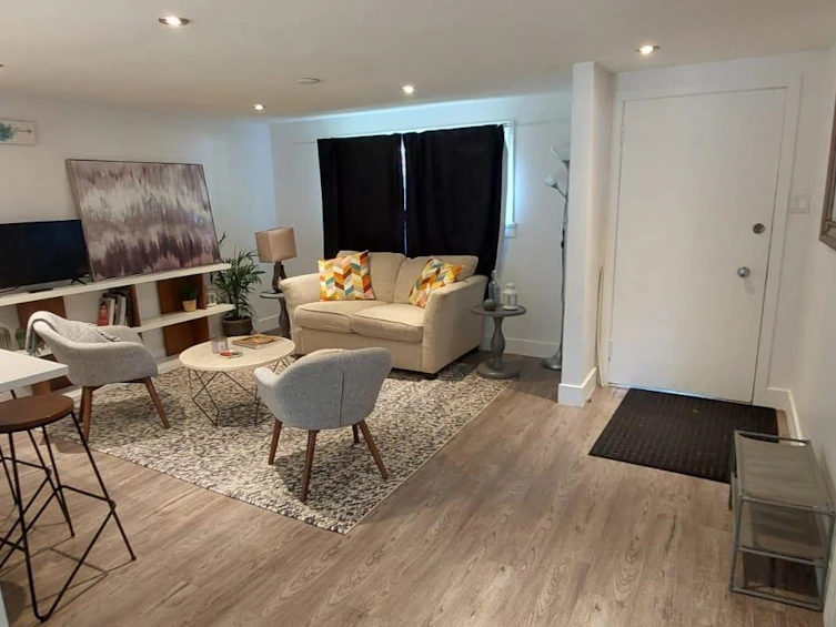 5111 Blundell Road, Richmond, BC, V7C 1H3 - 4