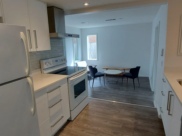 5111 Blundell Road, Richmond, BC, V7C 1H3 - 6